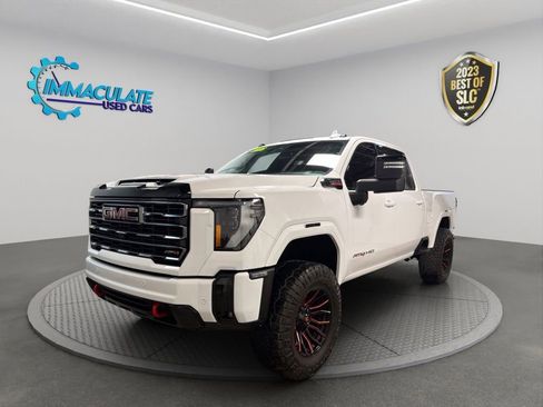 Used 2025 GMC Sierra 3500 AT4 w/ Technology Package AWD/4WD image 1