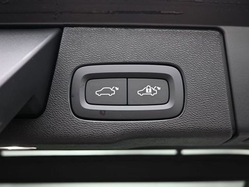 New 2026 Volvo XC60 T8 Plus w/ Protection Package Premier image 33