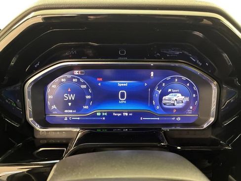 Used 2024 Chevrolet Silverado 1500 LTZ w/ Technology Package AWD/4WD image 25