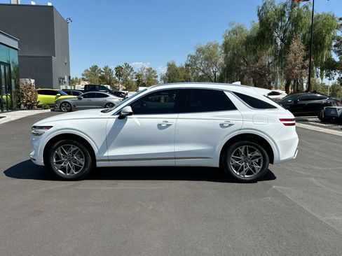Certified 2025 Genesis GV70 2.5T w/ Advanced Package AWD/4WD image 11