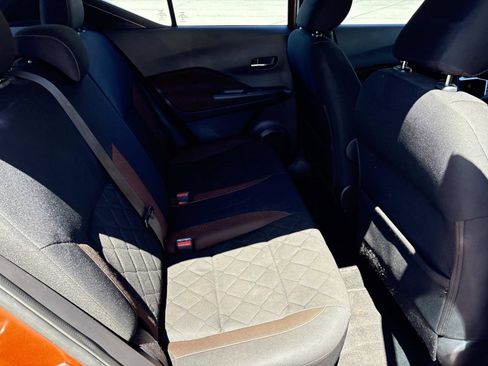 Used 2019 Nissan Kicks SR FWD image 32