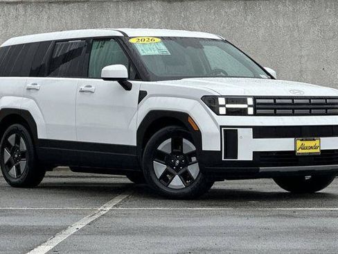 Certified 2026 Hyundai Santa Fe SE FWD image 2