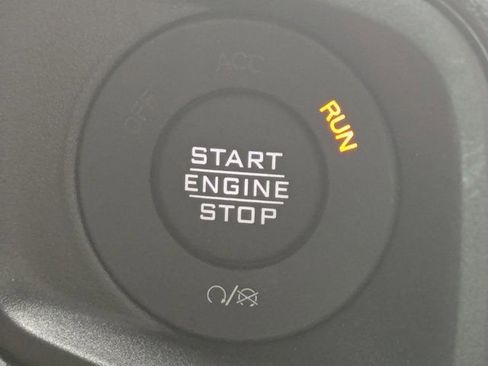 New 2025 Jeep Wrangler Sport S image 24