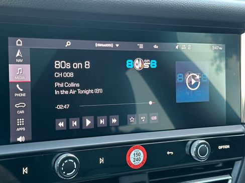 Certified 2025 Porsche Macan image 20