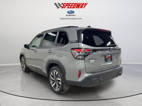 Used 2026 Subaru Forester Touring AWD/4WD image 7