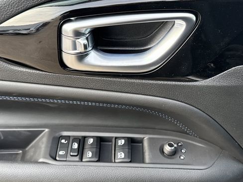 New 2026 Jeep Compass Latitude image 12