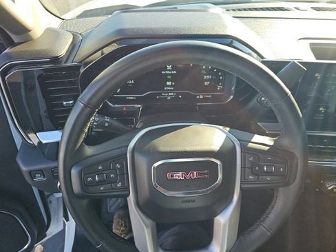 Used 2023 GMC Sierra 1500 Elevation image 34