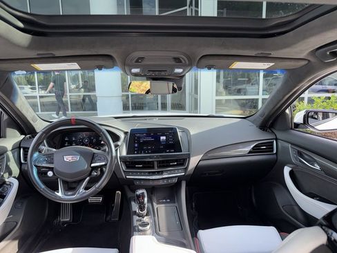 Used 2024 Cadillac CT5 V Blackwing w/ Driver Assist Package image 17