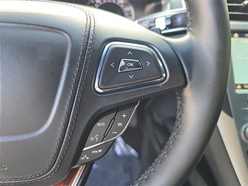 Used 2019 Lincoln MKZ Reserve image 26