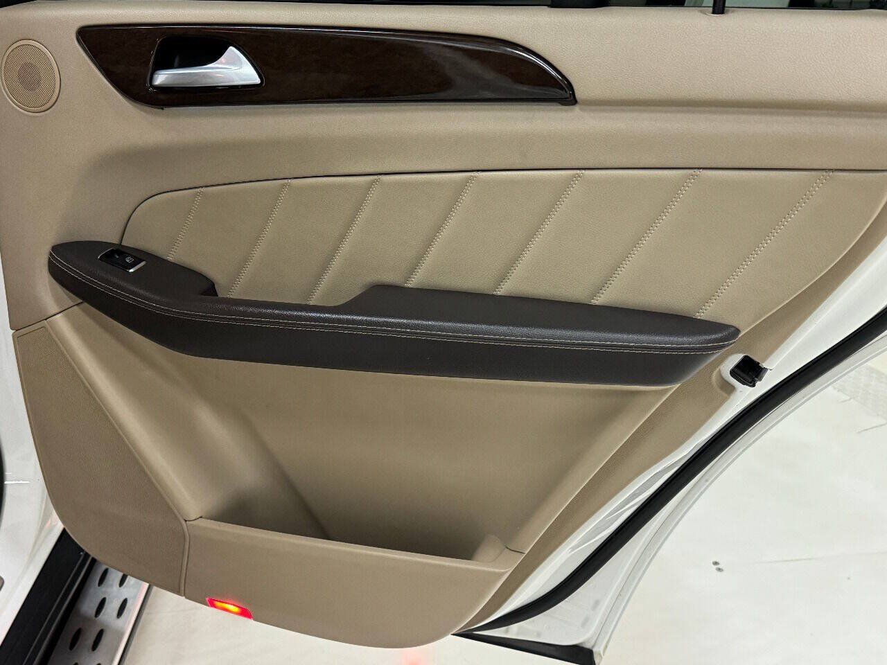 Used 2015 Mercedes-Benz GL 320 BlueTEC 4MATIC image 73