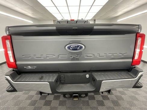 Used 2023 Ford F250 XLT w/ Snow Plow Prep Package image 21