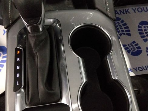 Used 2023 Chevrolet Blazer LT image 19