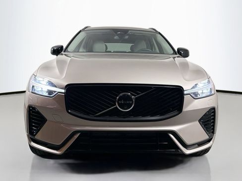 New 2026 Volvo XC60 T8 Ultra w/ Protection Package Premier AWD/4WD image 2