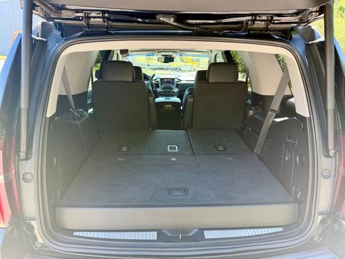 Used 2019 Chevrolet Tahoe Premier AWD/4WD image 4