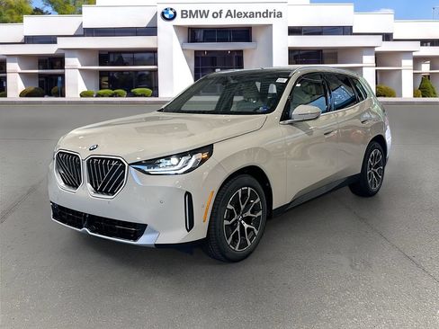 New 2026 BMW X3 xDrive30i w/ Premium Package AWD/4WD image 1