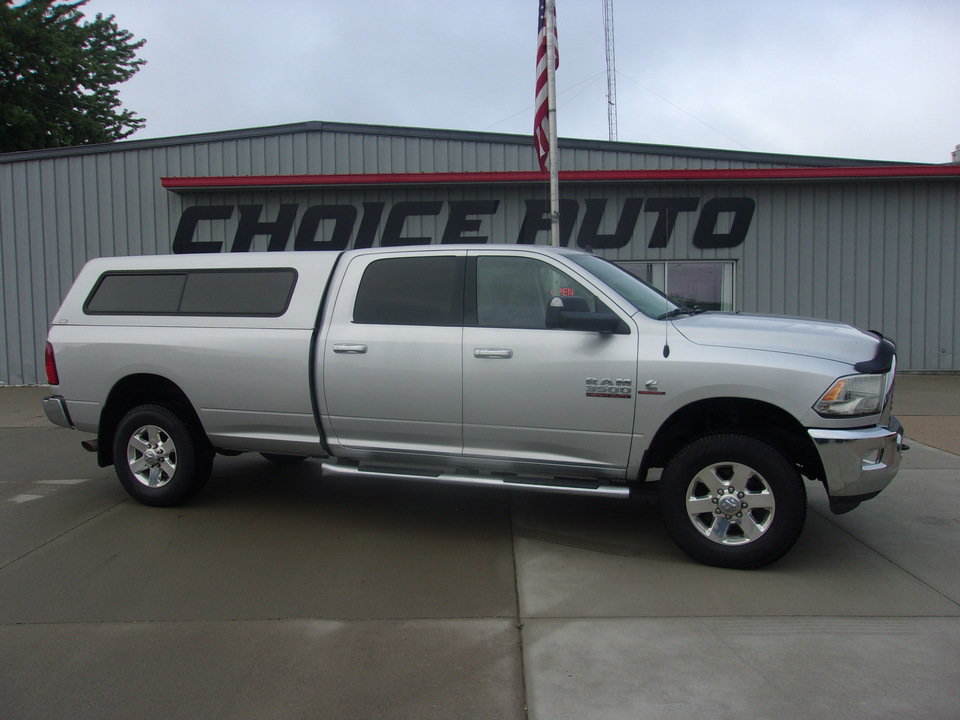 Used 2015 RAM 3500 Big Horn AWD/4WD image 2