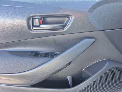 Used 2024 Toyota Corolla LE FWD image 7