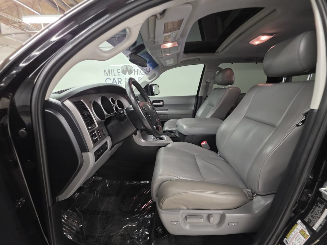 Used 2013 Toyota Sequoia Limited AWD/4WD image 19