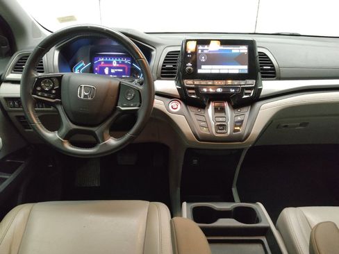 Used 2018 Honda Odyssey EX-L image 22