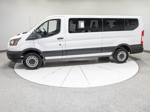 Used 2018 Ford Transit 350 XL RWD image 32