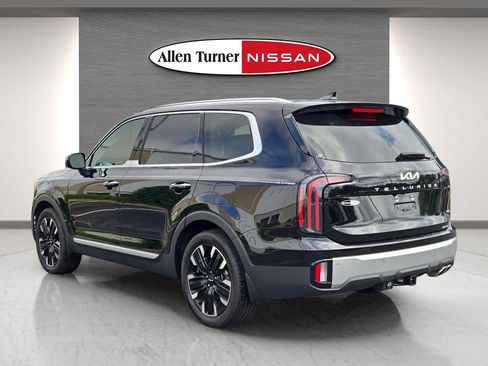 Used 2024 Kia Telluride SX w/ Towing Package image 15