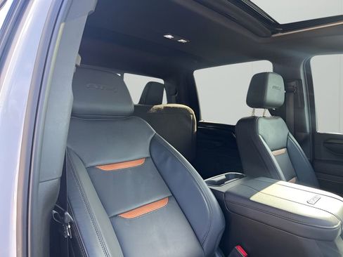 Used 2024 GMC Sierra 2500 AT4 w/ AT4 Premium Plus Package image 15