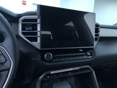 New 2026 Toyota Tundra Limited AWD/4WD image 21