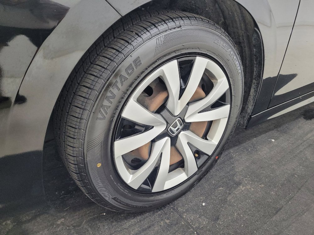 Used 2022 Honda Civic LX image 31