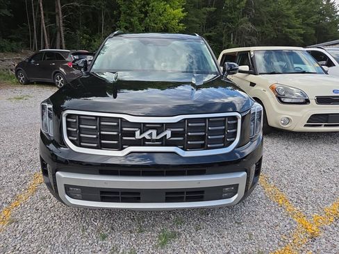 Used 2025 Kia Telluride SX w/ SX Captain's Chair Package AWD/4WD image 2