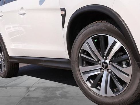 Used 2024 Mitsubishi Outlander Sport ES AWD/4WD image 3