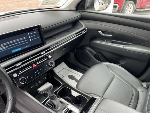 Used 2025 Hyundai Tucson SEL image 13