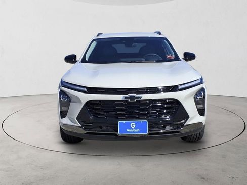 New 2026 Chevrolet Trax ACTIV image 2