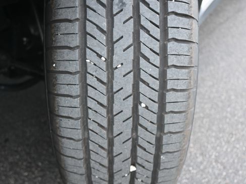 Used 2023 Subaru Crosstrek 2.0i Premium w/ Popular Package #3 image 12