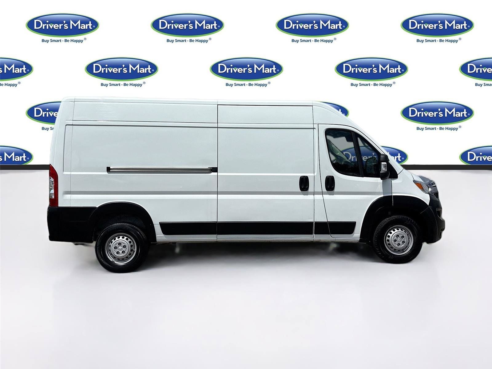 Used 2025 RAM ProMaster 2500 w/ Convenience Group FWD image 8