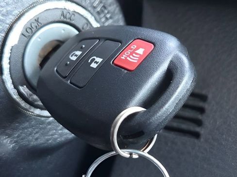 Used 2023 Toyota Tacoma SR5 w/ SR5 Appearance Package image 25