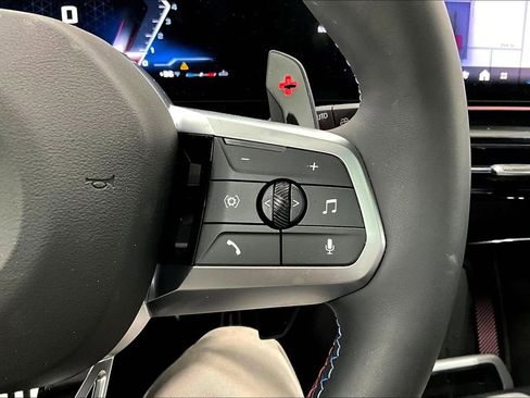 Used 2025 BMW X1 M35i w/ Premium Package image 25