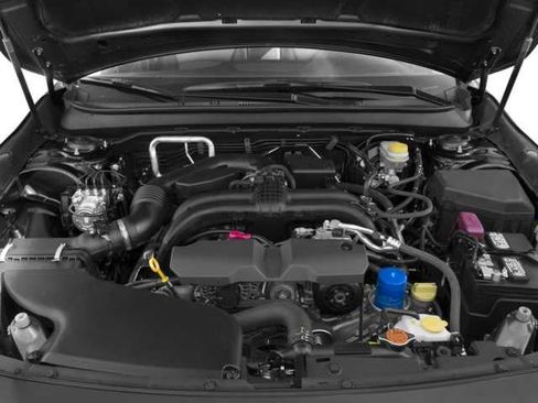 Used 2017 Subaru Legacy 2.5i Sport AWD/4WD image 8