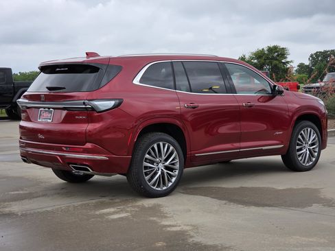 New 2026 Buick Enclave Avenir w/ Super Cruise Package FWD image 3