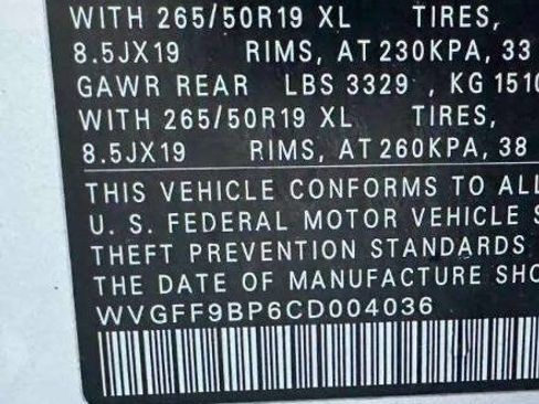 Used 2012 Volkswagen Touareg VR6 image 15