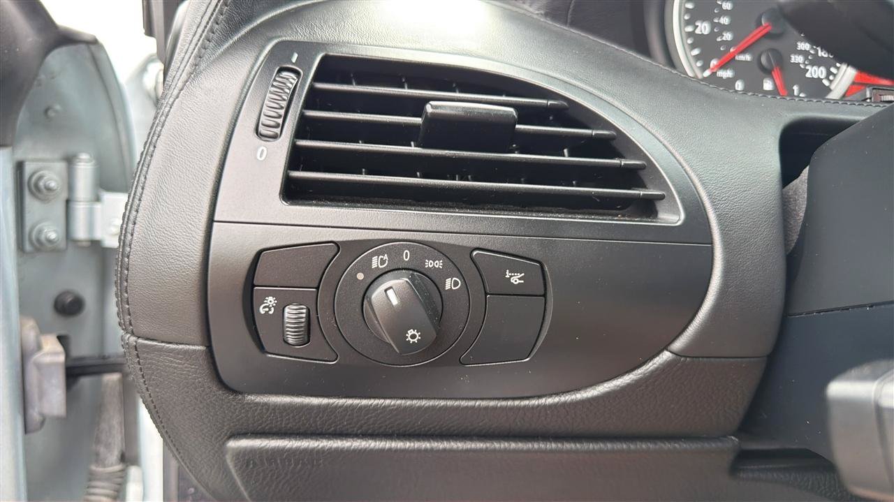 Used 2007 BMW M6 Coupe RWD image 28