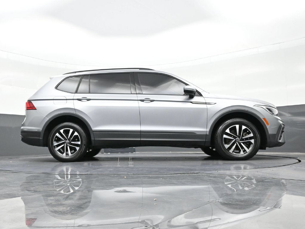 Used 2022 Volkswagen Tiguan S FWD image 28