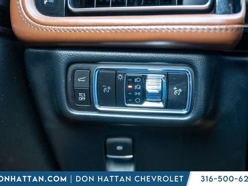 Used 2023 Lincoln Nautilus Reserve AWD/4WD image 18