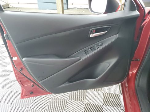 Used 2019 Toyota Yaris LE image 27