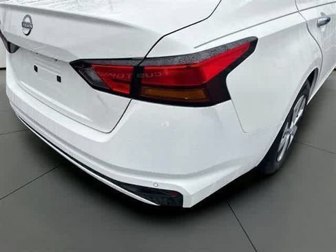 Certified 2025 Nissan Altima 2.5 S FWD image 43