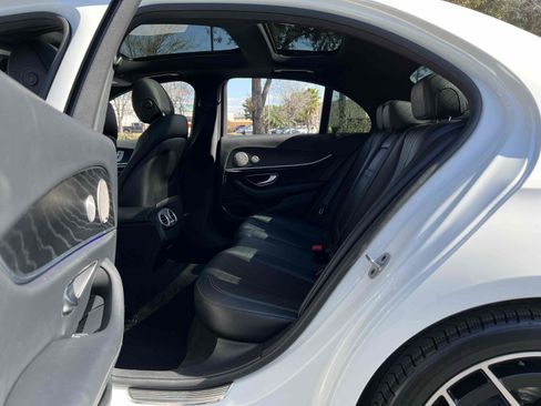 Used 2022 Mercedes-Benz E 350 Sedan image 41