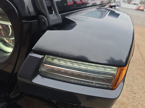 Used 2019 Jeep Wrangler Rubicon image 40