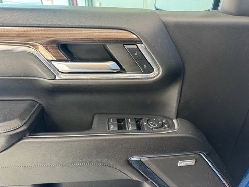 Used 2024 Chevrolet Silverado 1500 LT Trail Boss w/ LT Trail Boss Premium Package image 14