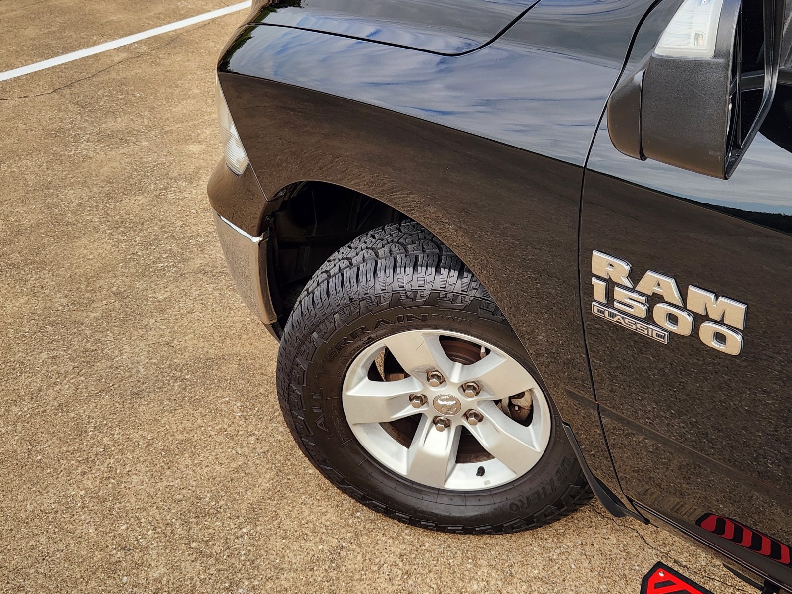 Used 2022 RAM 1500 Classic SLT w/ Trailer & Traction Group RWD image 18
