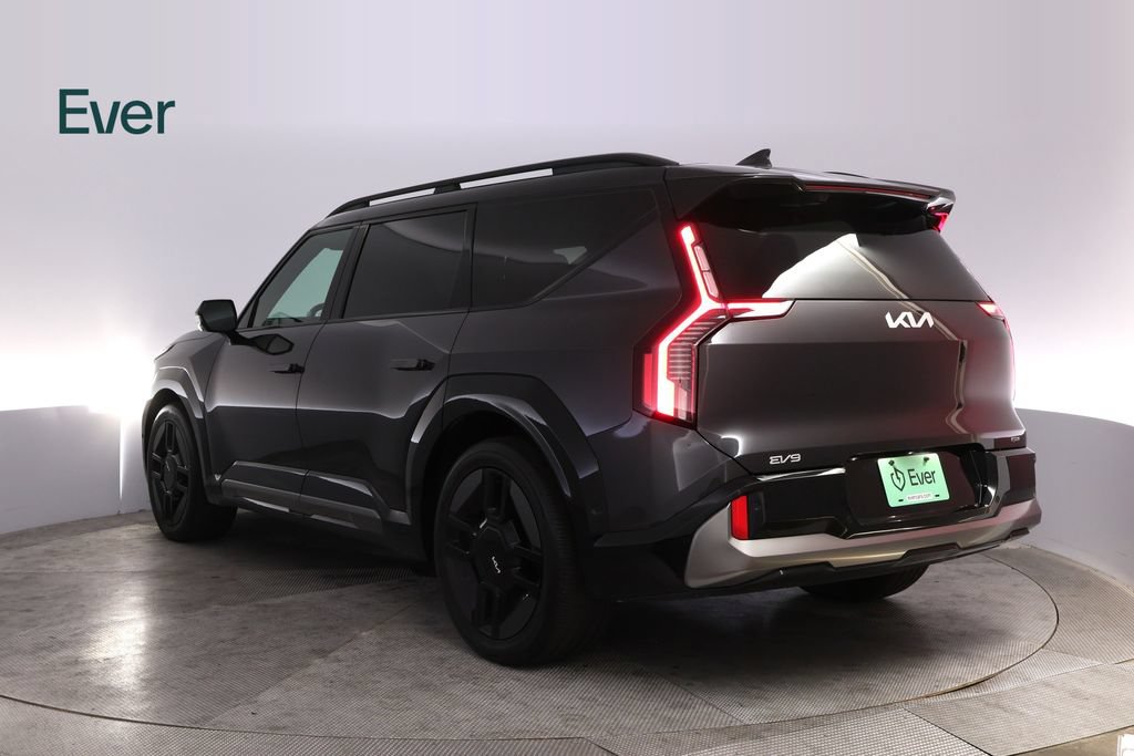 Used 2024 Kia EV9 GT-Line AWD/4WD image 17
