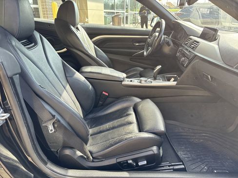 Used 2019 BMW 430i Convertible w/ M Sport Package RWD image 32